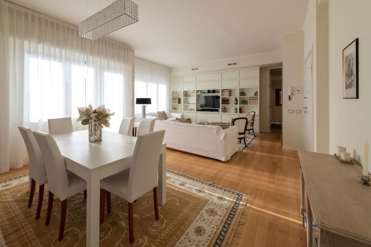 Casa Gramsci Luxury Apartment Pesaro Extérieur photo