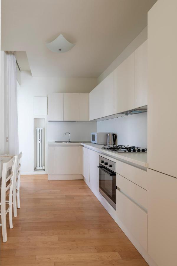 Casa Gramsci Luxury Apartment Pesaro Extérieur photo